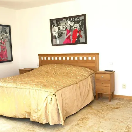 Hills Hébergement de vacances *